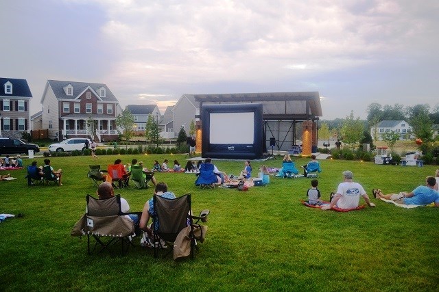 movies-in-the-park2.jpg