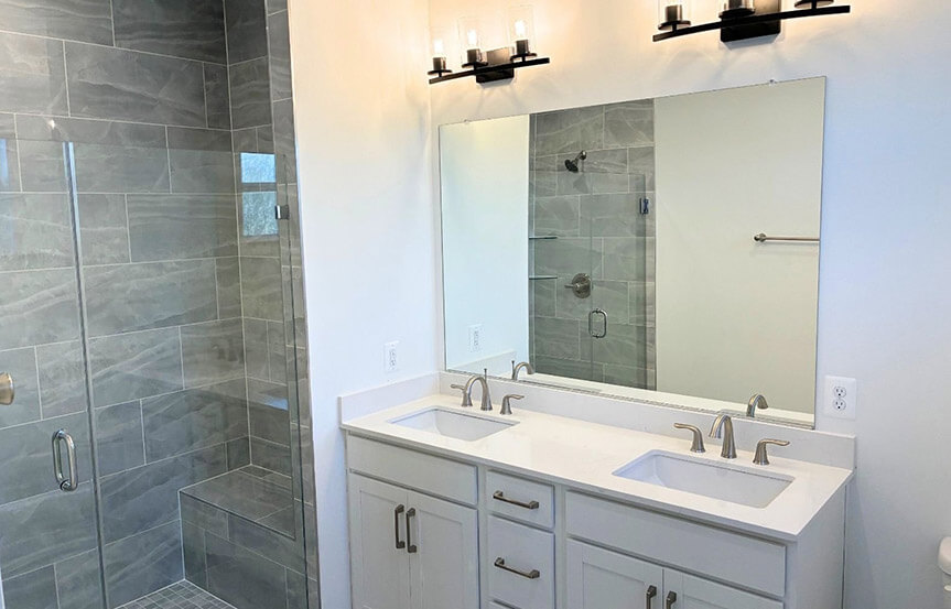 Scarlet Primary Bath