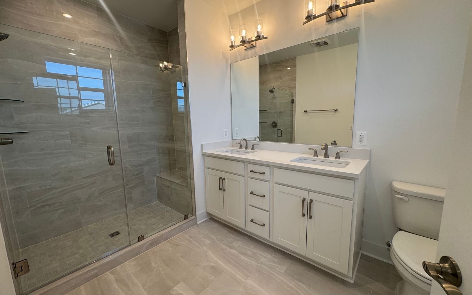Amber Primary Bathroom built by Brookfield Residential at Cascades within Embrey Mill